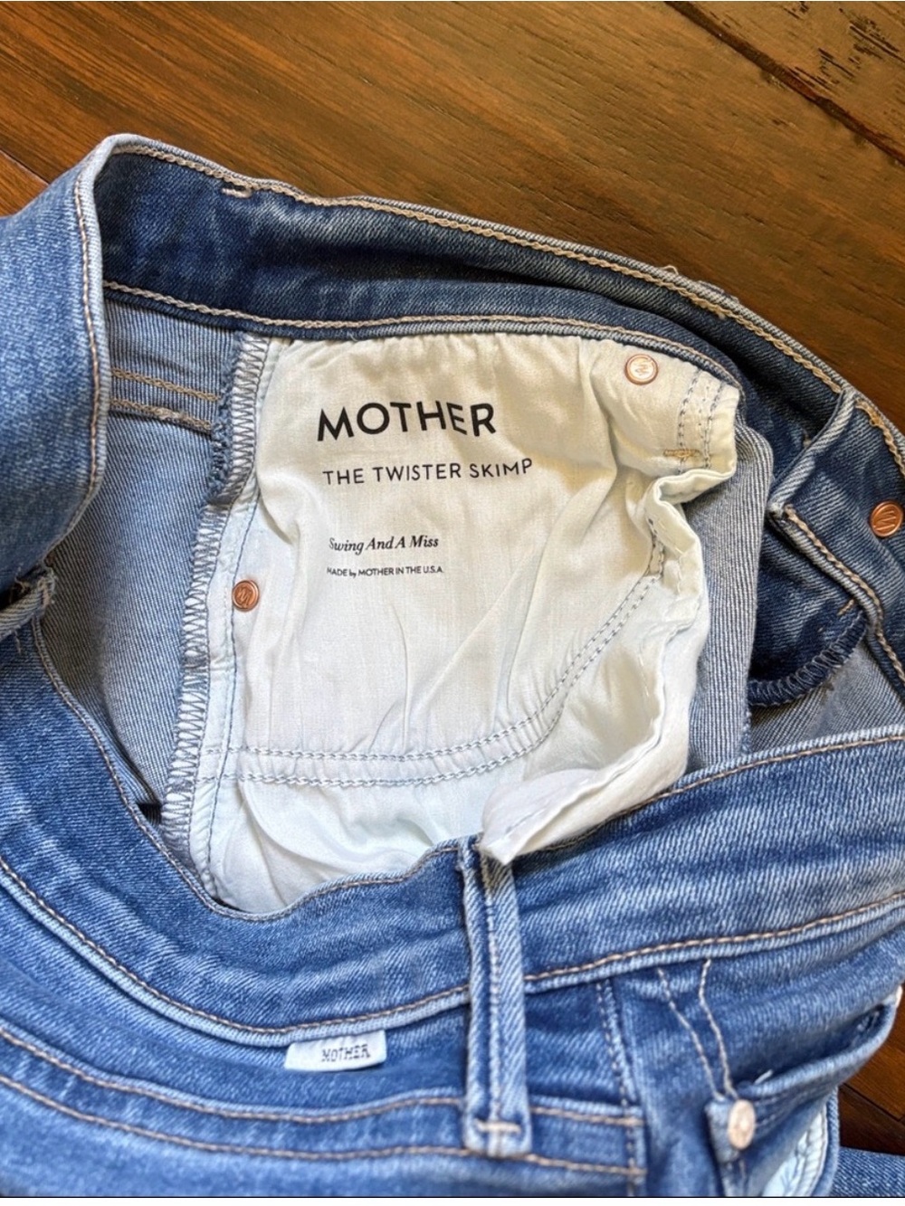 MOTHER The Twister Skimp Jeans - Picture 6 of 9
